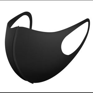 PACK OF 5 FACE MASK ONLY $25